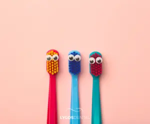 Saignements des gencives chez les enfants | LYGOS DENTAL