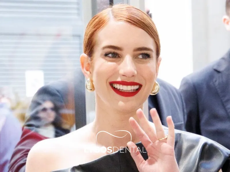 Emma Roberts – Odontoiatria estetica