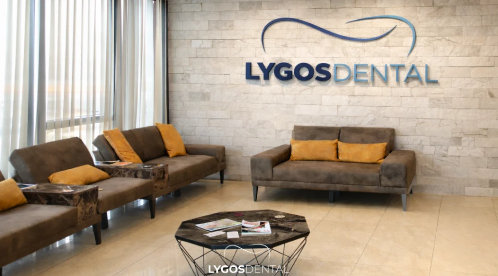 Trattamento con allineatori trasparenti a Istanbul